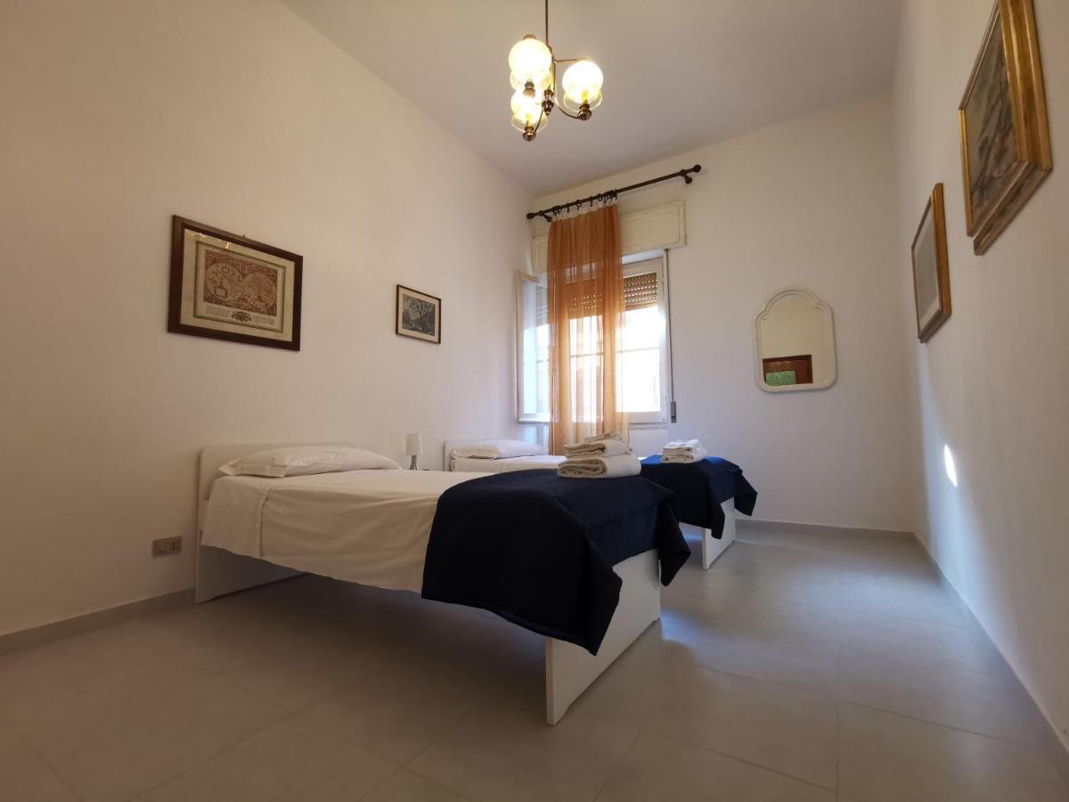 Domus Mater Apartment Cagliari Ngoại thất bức ảnh