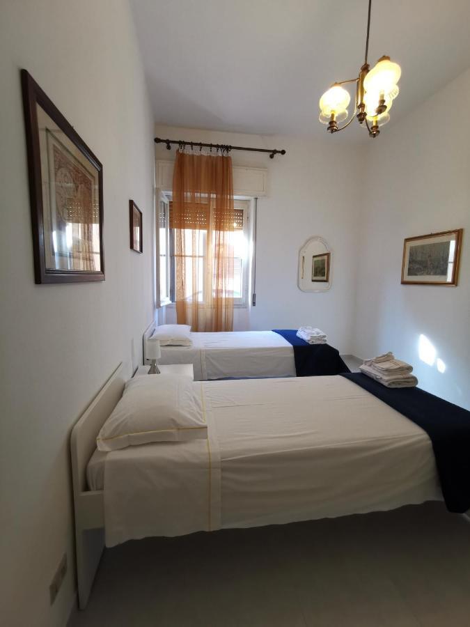 Domus Mater Apartment Cagliari Ngoại thất bức ảnh